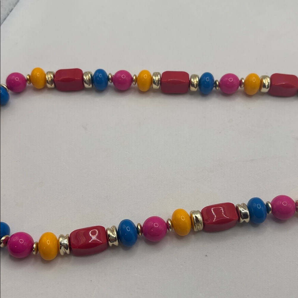 VTG Multi Colorful Beaded Genuine Lucite Necklace Jewel tone gold accents NWT - Picture 3 of 10